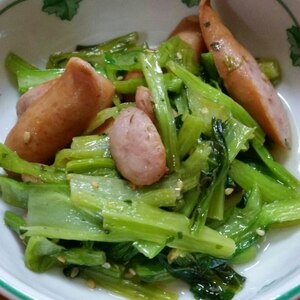 小松菜とウィンナーの胡麻炒め
